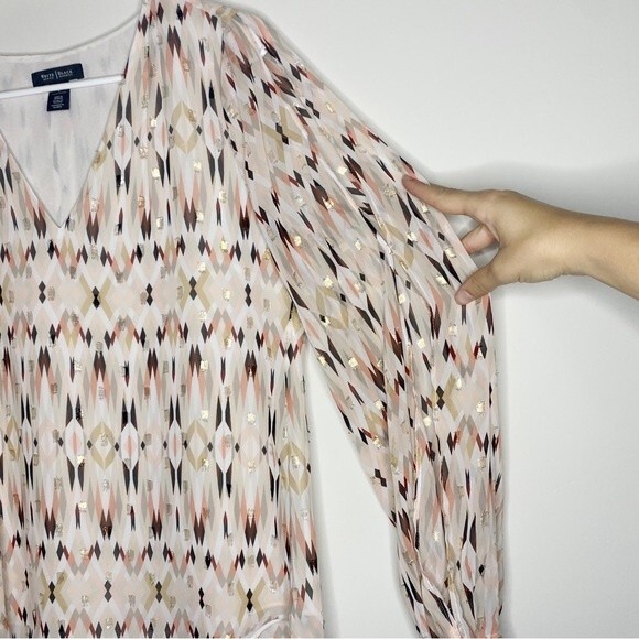 White House Black Market Pastel Print Split Sleeve Gold Threads Lined Top Size 8 - Picture 7 of 12